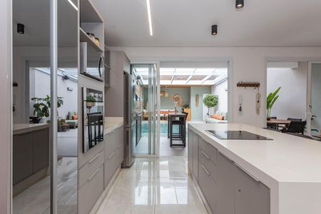 Casa à venda com 200m², 3 quartos e 2 vagasSala/Cozinha
