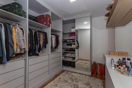 Casa à venda com 200m², 3 quartos e 2 vagasSuíte 3