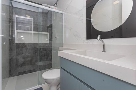 Casa à venda com 200m², 3 quartos e 2 vagasBanheiro da Suíte 1