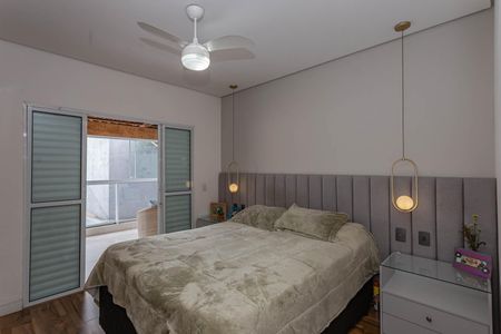 Casa à venda com 200m², 3 quartos e 2 vagasSuíte 3