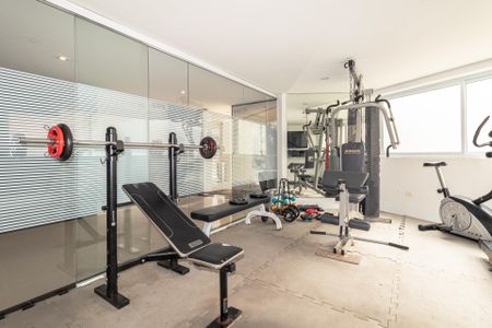 Apartamento à venda com 100m², 2 quartos e 1 vaga Apartamento à venda com 100m², 2 quartos e 1 vagaÁrea comum - Academia