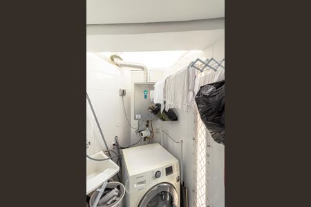 Apartamento à venda com 100m², 2 quartos e 1 vaga Apartamento à venda com 100m², 2 quartos e 1 vagaÁrea de Serviço