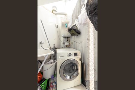 Apartamento à venda com 100m², 2 quartos e 1 vaga Apartamento à venda com 100m², 2 quartos e 1 vagaÁrea de Serviço