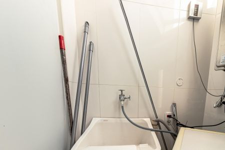 Apartamento à venda com 100m², 2 quartos e 1 vaga Apartamento à venda com 100m², 2 quartos e 1 vagaÁrea de Serviço