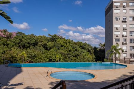 Apartamento à venda com 63m², 2 quartos e 2 vagas Apartamento à venda com 63m², 2 quartos e 2 vagasÁrea comum - Piscina