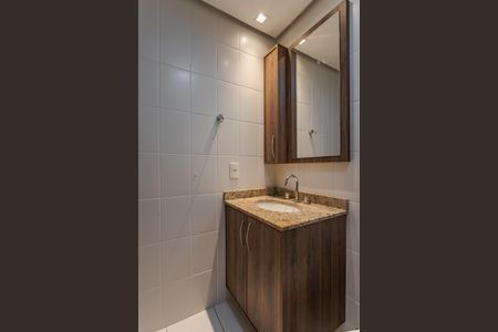 Apartamento à venda com 63m², 2 quartos e 2 vagas Apartamento à venda com 63m², 2 quartos e 2 vagasBanheiro Social