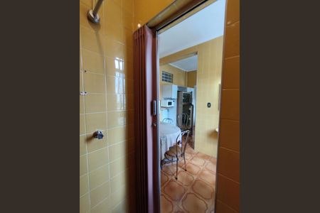 Apartamento à venda com 91m², 2 quartos e sem vaga Apartamento à venda com 91m², 2 quartos e sem vagaBanheiro de Serviço