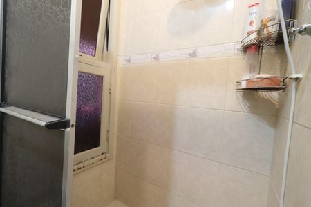 Casa à venda com 221m², 3 quartos e 4 vagasBanheiro