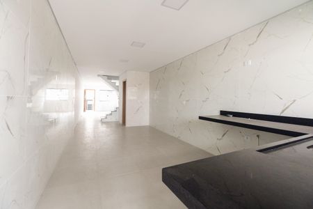 Casa à venda com 205m², 3 quartos e 4 vagas Casa à venda com 205m², 3 quartos e 4 vagasCozinha