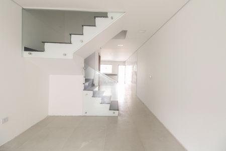 Casa à venda com 205m², 3 quartos e 4 vagas Casa à venda com 205m², 3 quartos e 4 vagasSala