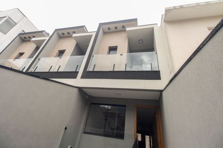 Casa à venda com 205m², 3 quartos e 4 vagasFachada