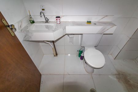 Apartamento à venda com 40m², 2 quartos e sem vaga Apartamento à venda com 40m², 2 quartos e sem vagaBanheiro