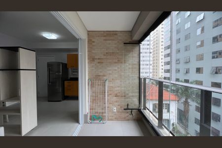 Studio à venda com 38m², 1 quarto e 1 vaga Studio à venda com 38m², 1 quarto e 1 vagaSacada