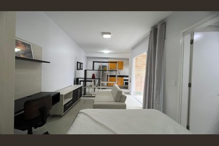 Studio à venda com 38m², 1 quarto e 1 vaga Studio à venda com 38m², 1 quarto e 1 vagaSuite