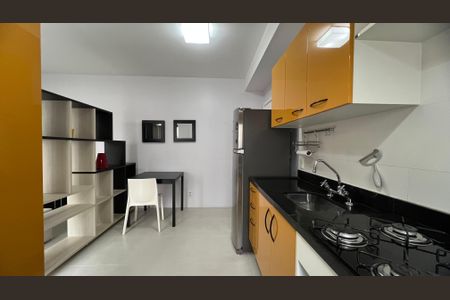 Studio à venda com 38m², 1 quarto e 1 vaga Studio à venda com 38m², 1 quarto e 1 vagaCozinha
