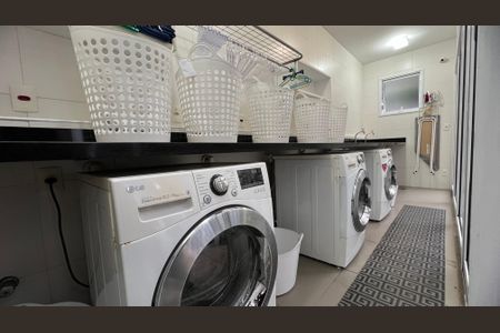 Studio à venda com 38m², 1 quarto e 1 vaga Studio à venda com 38m², 1 quarto e 1 vagaLavanderia