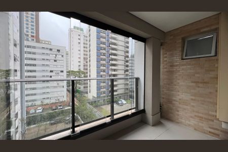Studio à venda com 38m², 1 quarto e 1 vaga Studio à venda com 38m², 1 quarto e 1 vagaSacada