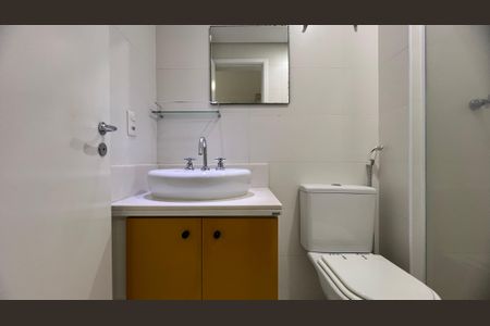 Studio à venda com 38m², 1 quarto e 1 vaga Studio à venda com 38m², 1 quarto e 1 vagaBanheiro da Suíte