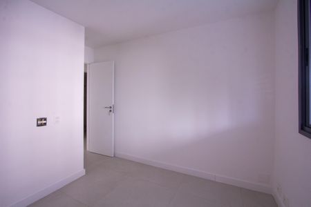 Apartamento à venda com 144m², 4 quartos e 2 vagas Apartamento à venda com 144m², 4 quartos e 2 vagasSuíte 1