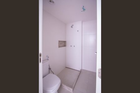 Apartamento à venda com 144m², 4 quartos e 2 vagas Apartamento à venda com 144m², 4 quartos e 2 vagasBanheiro da Suíte 3