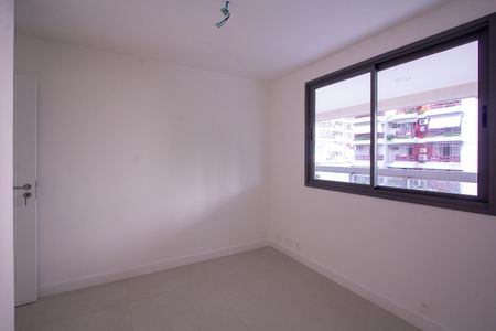 Apartamento à venda com 144m², 4 quartos e 2 vagas Apartamento à venda com 144m², 4 quartos e 2 vagasSuíte 1