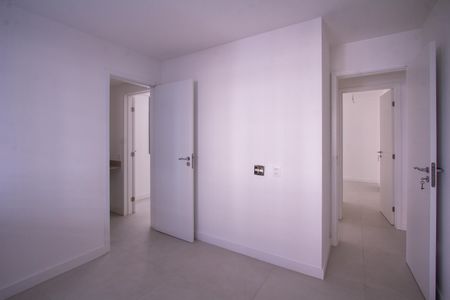 Apartamento à venda com 144m², 4 quartos e 2 vagas Apartamento à venda com 144m², 4 quartos e 2 vagasSuíte 1