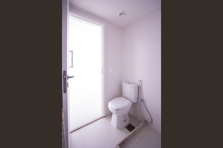 Apartamento à venda com 144m², 4 quartos e 2 vagas Apartamento à venda com 144m², 4 quartos e 2 vagasBanheiro da Suíte 3