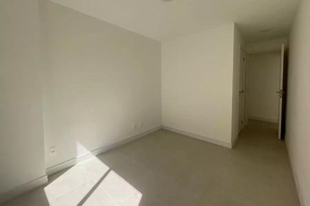 Apartamento à venda com 102m², 2 quartos e 1 vaga