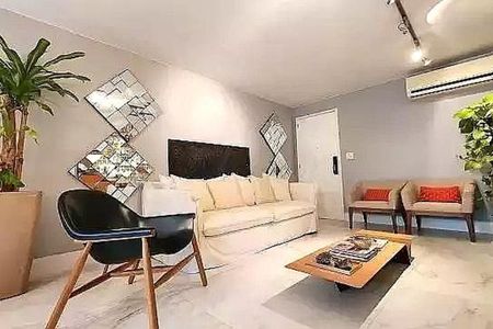 Apartamento à venda com 142m², 3 quartos e 1 vaga