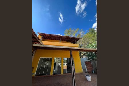 Casa à venda com 500m², 3 quartos e 6 vagas