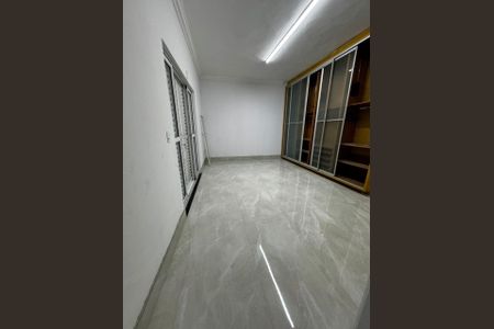 Casa à venda com 500m², 3 quartos e 6 vagas