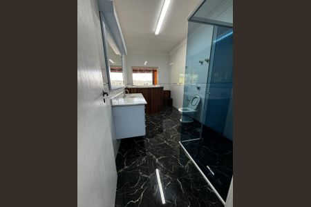 Casa à venda com 500m², 3 quartos e 6 vagas