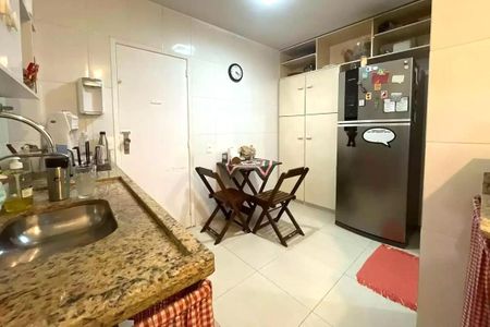 Apartamento à venda com 118m², 3 quartos e 1 vaga