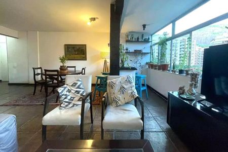 Apartamento à venda com 118m², 3 quartos e 1 vaga