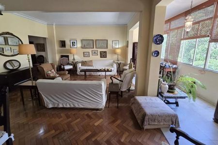 Apartamento à venda com 177m², 4 quartos e 1 vaga