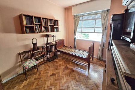 Apartamento à venda com 177m², 4 quartos e 1 vaga