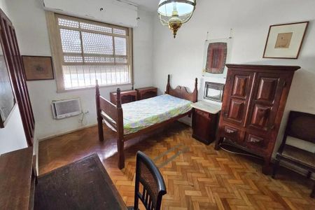 Apartamento à venda com 177m², 4 quartos e 1 vaga