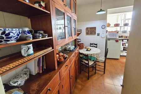 Apartamento à venda com 177m², 4 quartos e 1 vaga