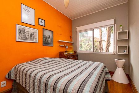 Casa à venda com 180m², 2 quartos e sem vaga