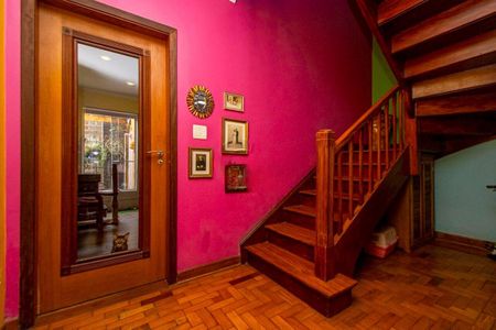 Casa à venda com 180m², 2 quartos e sem vaga