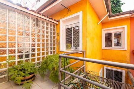 Casa à venda com 180m², 2 quartos e sem vaga