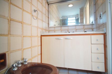 Apartamento à venda com 112m², 3 quartos e 1 vagaBanheiro da Suíte