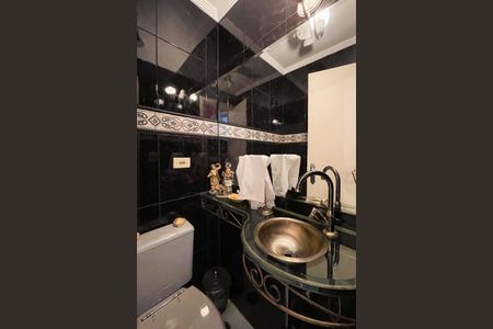 Apartamento à venda com 124m², 4 quartos e 2 vagas Apartamento à venda com 124m², 4 quartos e 2 vagasLavabo
