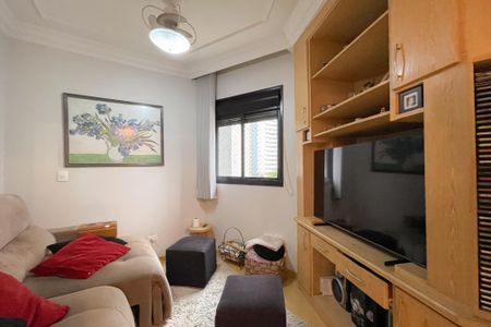 Apartamento à venda com 124m², 4 quartos e 2 vagas Apartamento à venda com 124m², 4 quartos e 2 vagasSala de TV