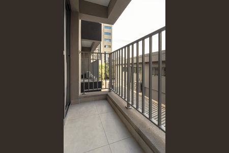 Studio à venda com 30m², 1 quarto e sem vaga Studio à venda com 30m², 1 quarto e sem vagaSacada