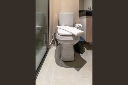 Studio à venda com 30m², 1 quarto e sem vaga Studio à venda com 30m², 1 quarto e sem vagaBanheiro