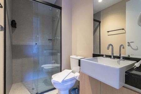 Studio à venda com 30m², 1 quarto e sem vaga Studio à venda com 30m², 1 quarto e sem vagaBanheiro