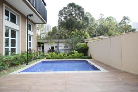 Apartamento à venda com 65m², 2 quartos e 2 vagas Apartamento à venda com 65m², 2 quartos e 2 vagasÁrea comum - Piscina