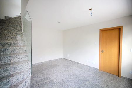 Apartamento à venda com 74m², 1 quarto e 2 vagasSala