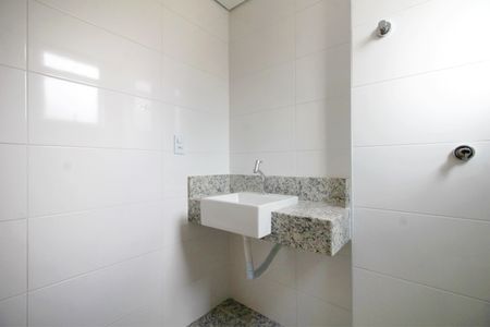 Apartamento à venda com 74m², 1 quarto e 2 vagasBanheiro da Suíte